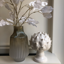 Load image into Gallery viewer, Beautiful Ivory White Ceramic Flower
