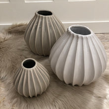 Load image into Gallery viewer, Mia Ceramic Vase - White
