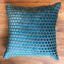 Load image into Gallery viewer, Beautiful Accent - Teal Cushions
