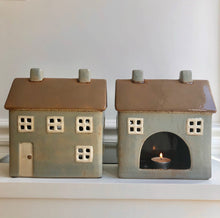 Load image into Gallery viewer, Charming Ceramic T Light Houses
