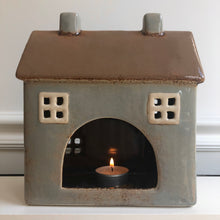 Load image into Gallery viewer, Charming Ceramic T Light Houses
